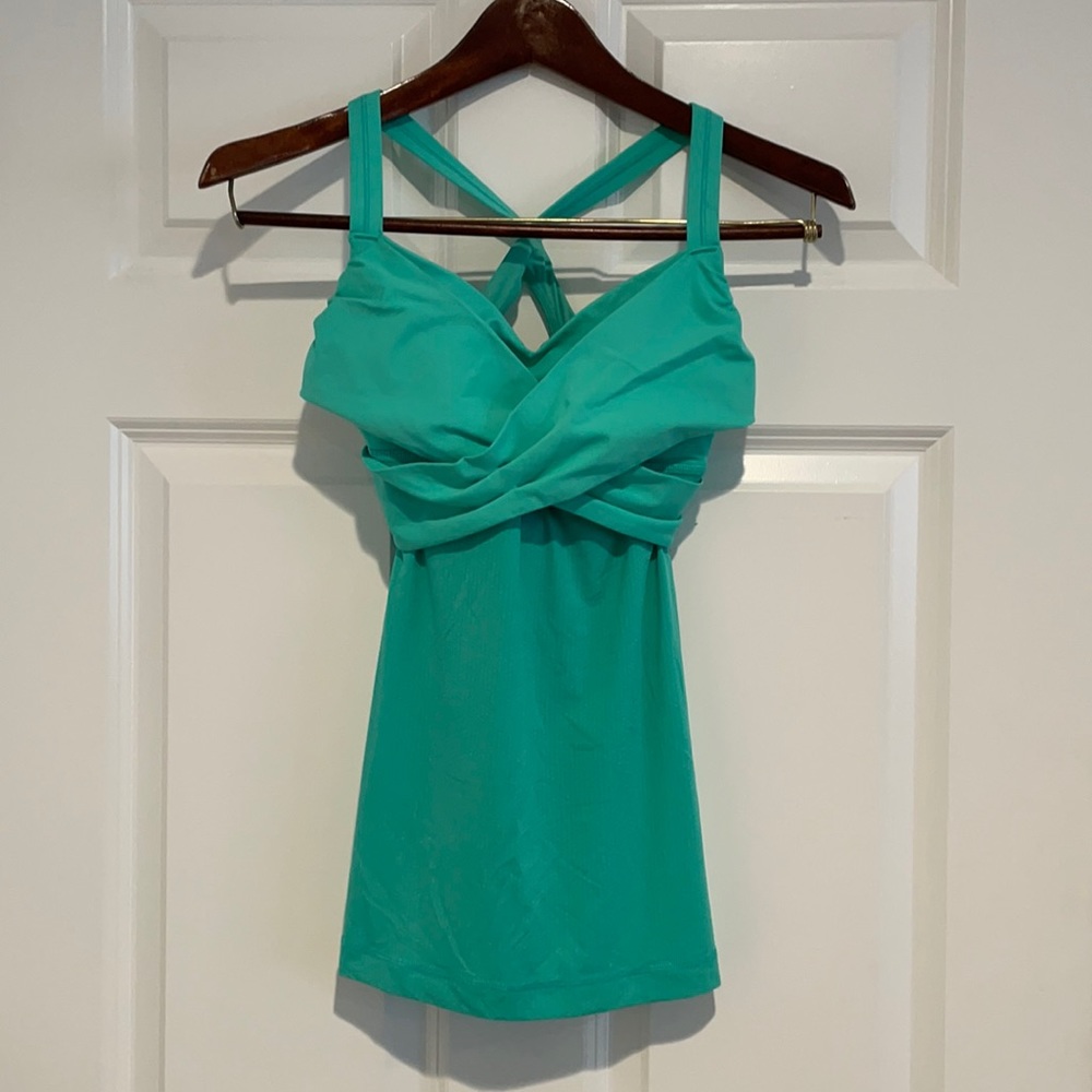 Lululemon Wrap It Up Tank Bali Breeze Size 6 NWOT